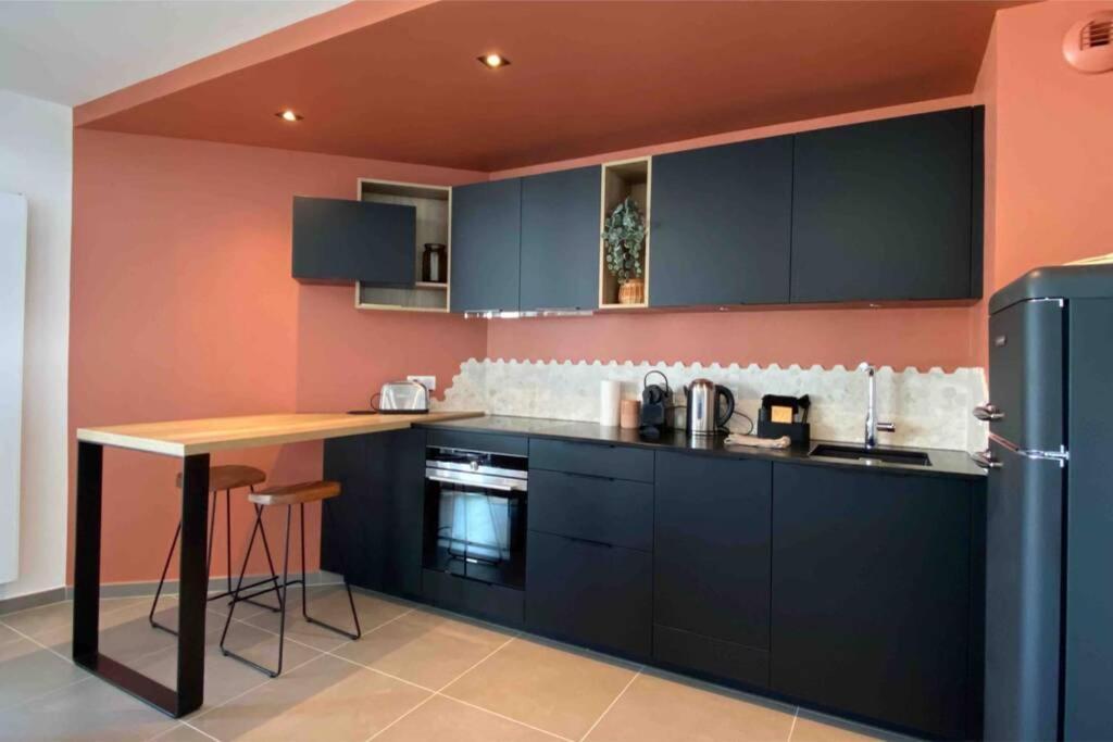 Le Boheme Beau T2 Vue Lac & Montagnes + Garage Annecy Exterior photo
