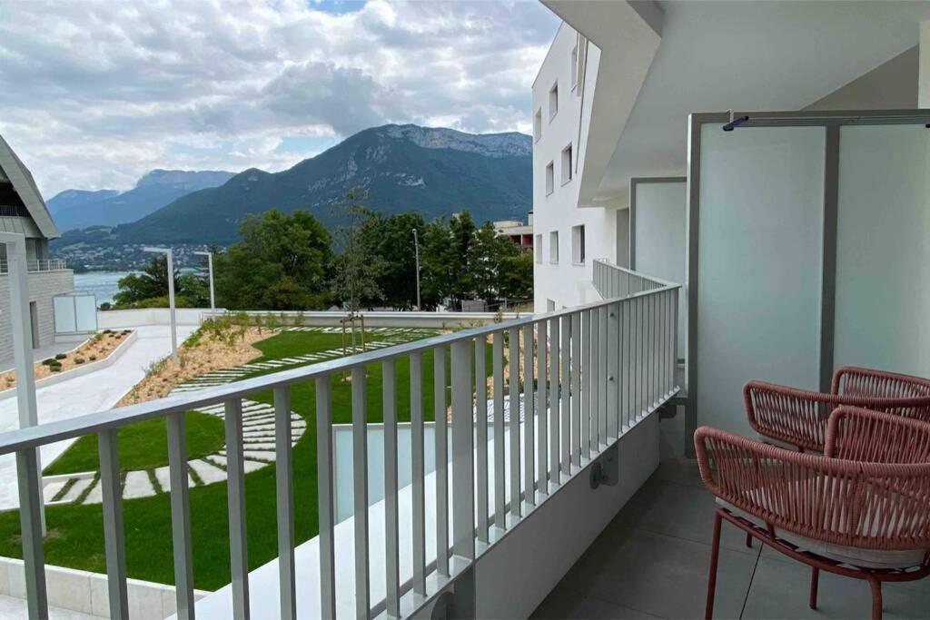 Le Boheme Beau T2 Vue Lac & Montagnes + Garage Annecy Exterior photo